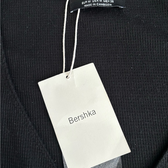 Bershka Top NWT💕 - Picture 3 of 4